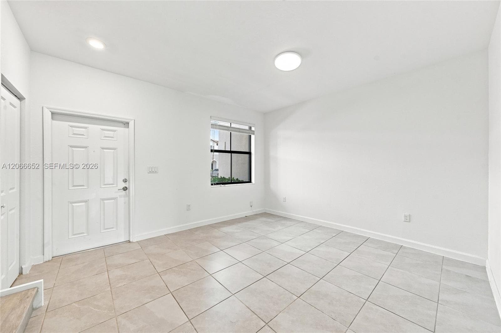 10018 SW 228th Ter, Miami, FL 33190 photo 5