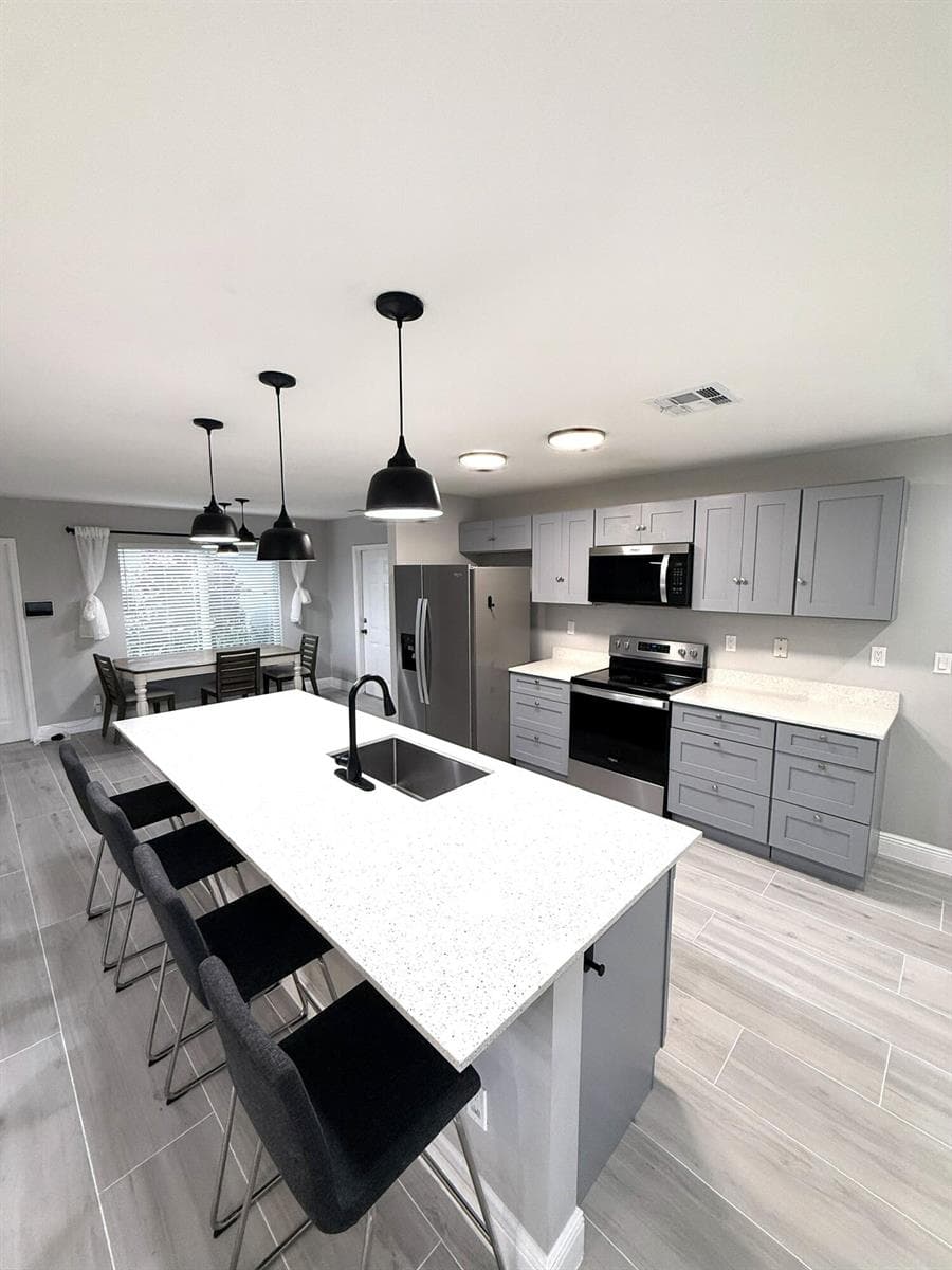 12480 SW 2nd Street, Plantation, FL 33325 photo 4