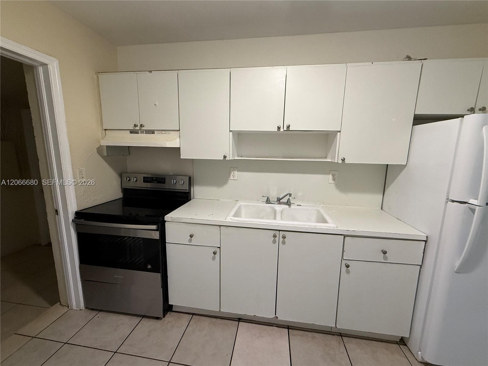 4520 NW 13th Ave # 4520, Miami, FL 33142 photo 2