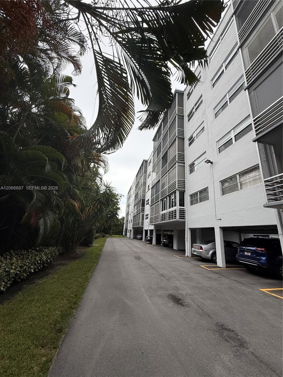 1445 Atlantic Shores Blvd # 206, Hallandale Beach, FL 33009 photo 2