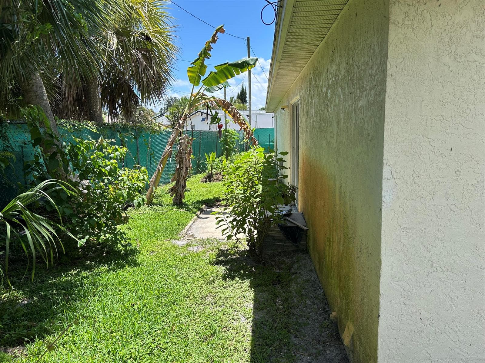 806 NW 1ST Street, Boynton Beach, FL 33435 photo 5