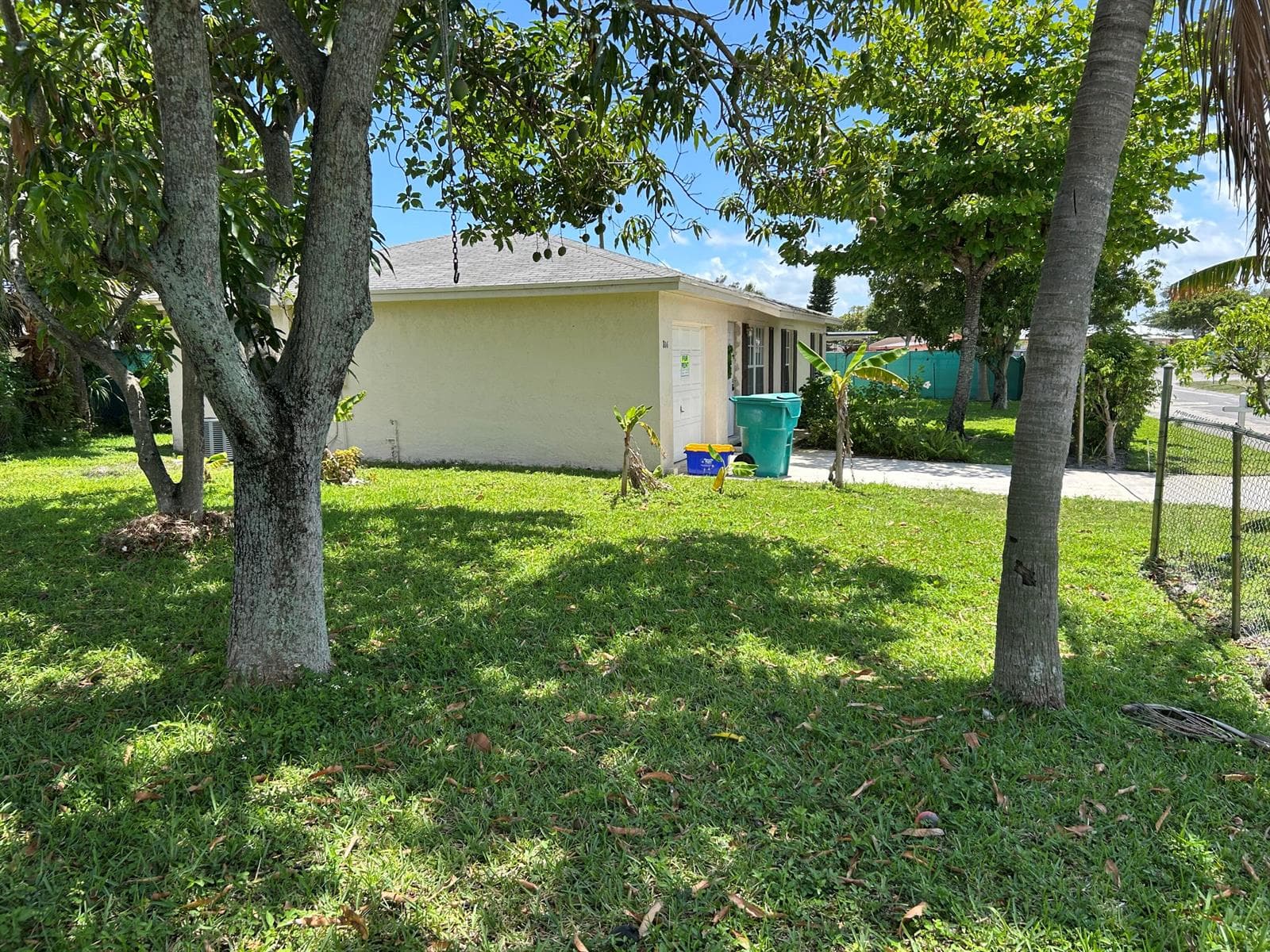 806 NW 1ST Street, Boynton Beach, FL 33435 photo 4