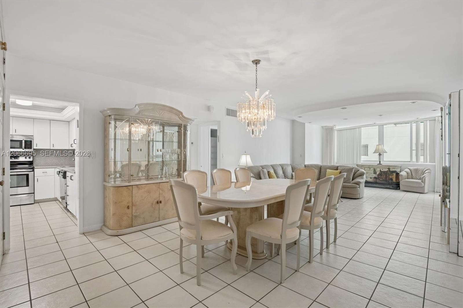5005 Collins Ave # 424, Miami Beach, FL 33140 photo 2