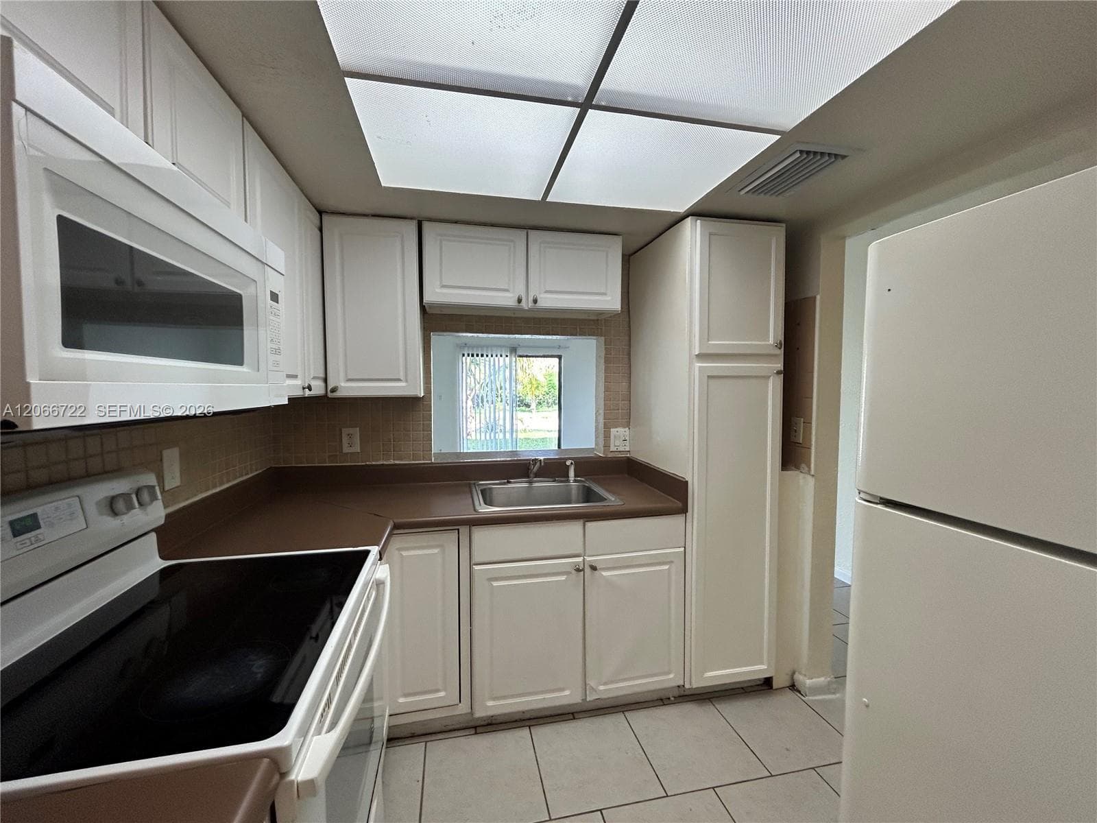 7625 Tam Oshanter Blvd # 102-2, North Lauderdale, FL 33068 photo 4