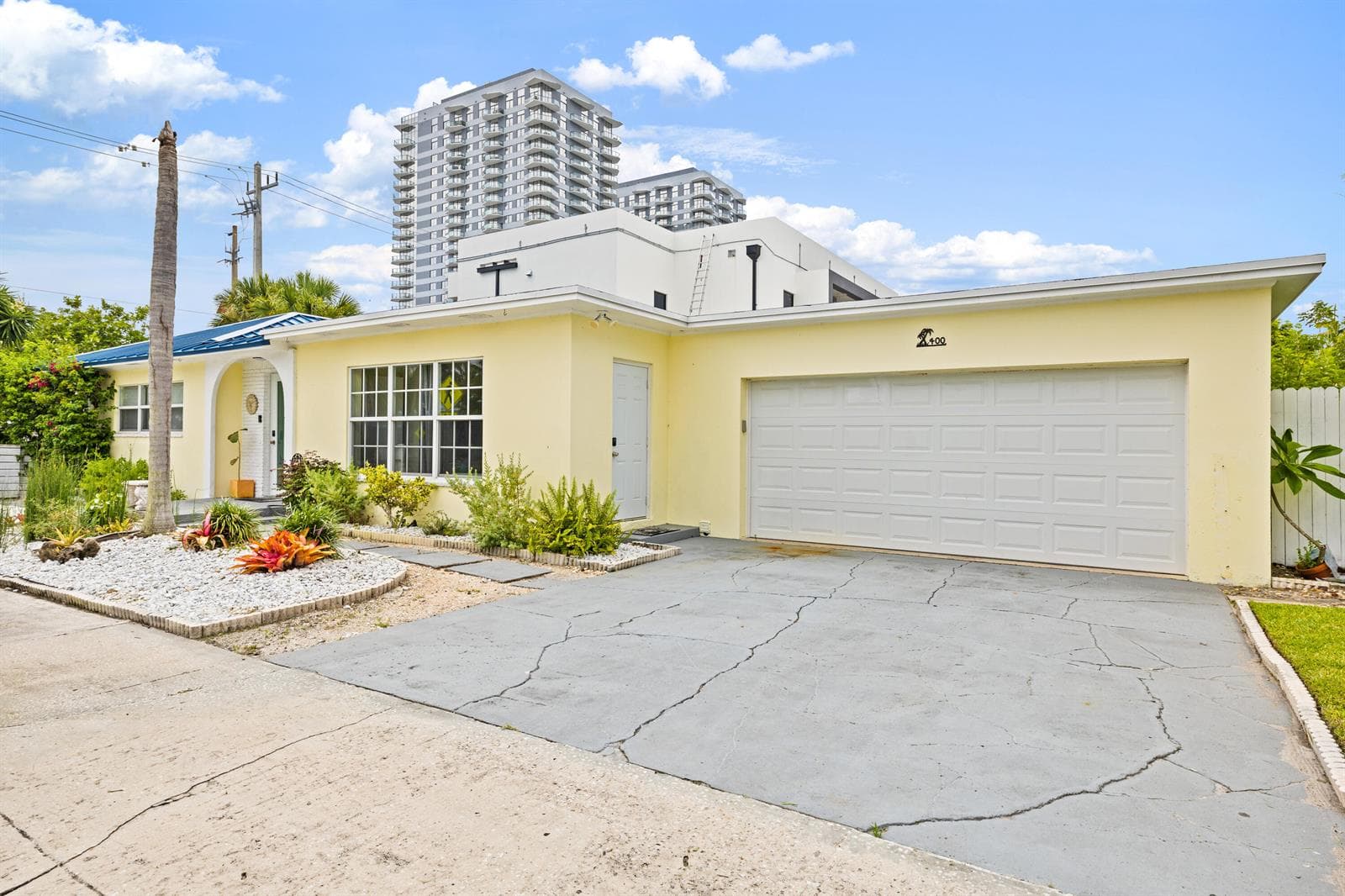 400 45TH Street, West Palm Beach, FL 33407 photo 2