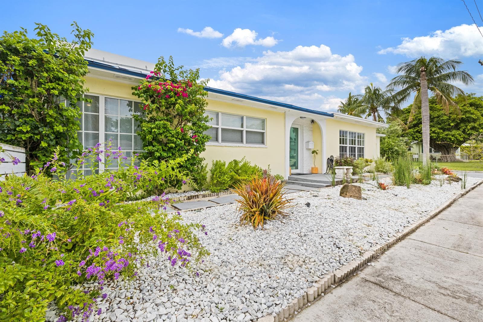 400 45TH Street, West Palm Beach, FL 33407 photo 3