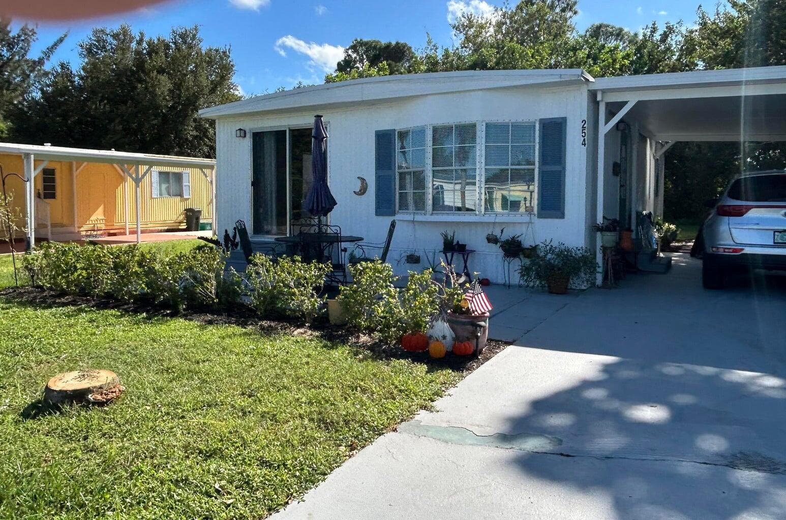 254 W Caribbean, Port St. Lucie, FL 34952