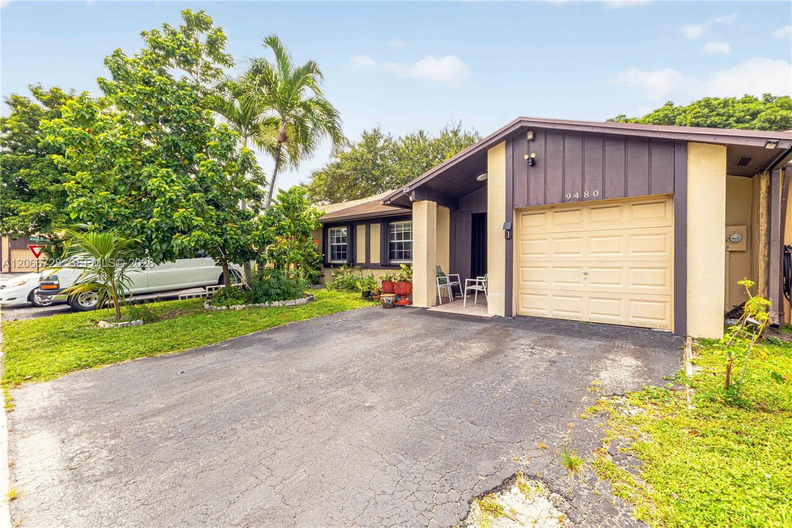 9480 W Fern Ln, Miramar, FL 33025 photo 4