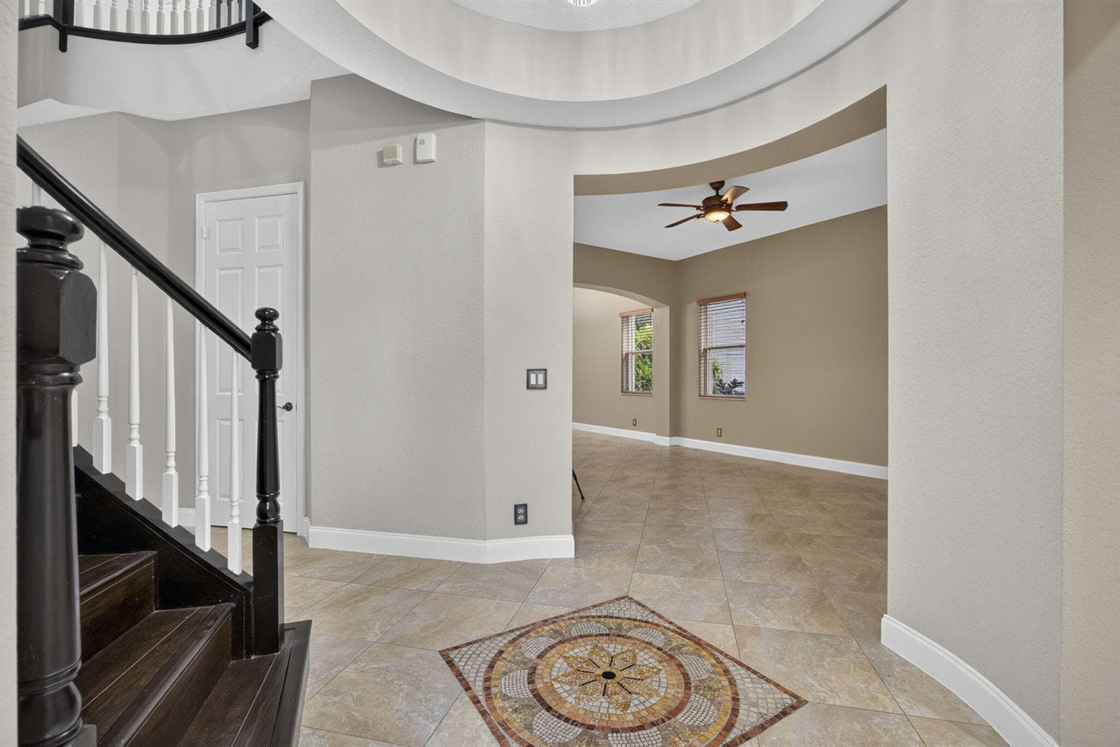742 Cresta Circle, West Palm Beach, FL 33413 photo 4