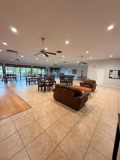 780 NE 199th St # 207E, Miami, FL 33179 photo 5