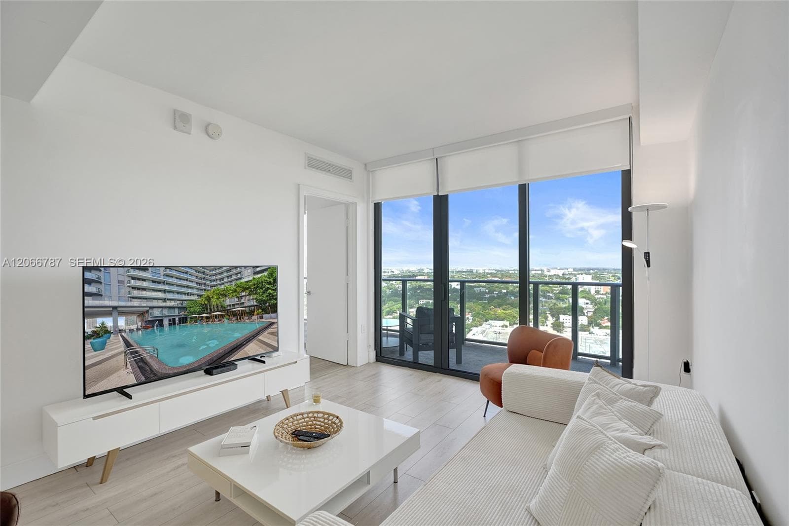 121 NE 34th St # 2310, Miami, FL 33137