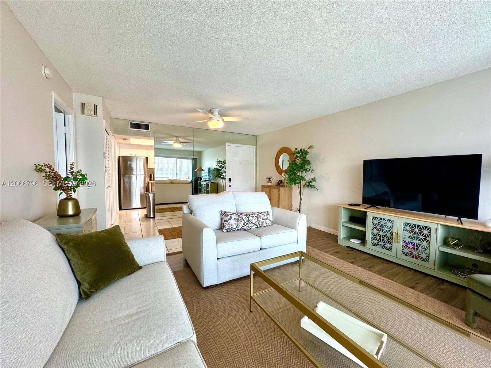 3000 NE 48th St # 203, Fort Lauderdale, FL 33308