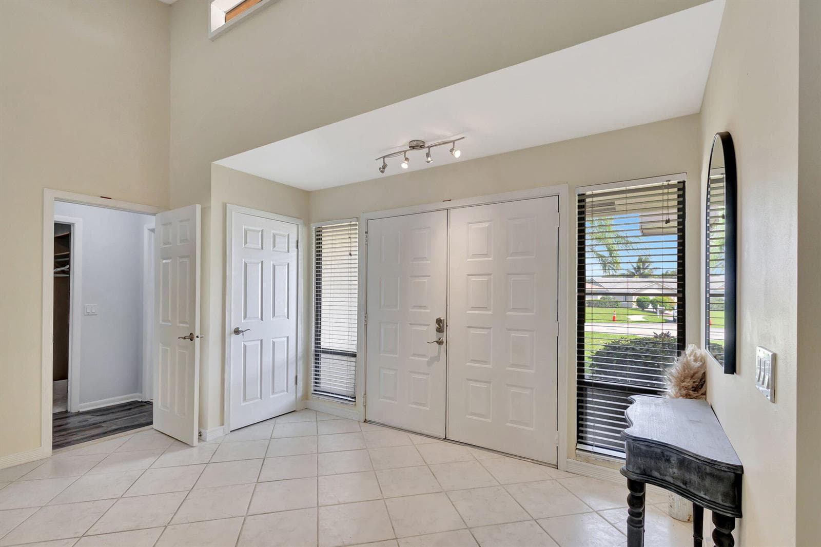 88 Pinehill Trail E, Tequesta, FL 33469 photo 4