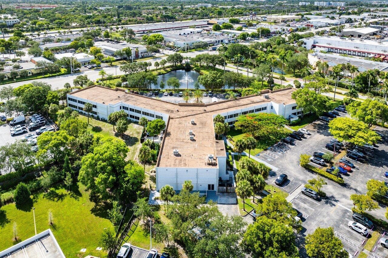 555 SW 12th Avenue # 206, Pompano Beach, FL 33069 photo 4