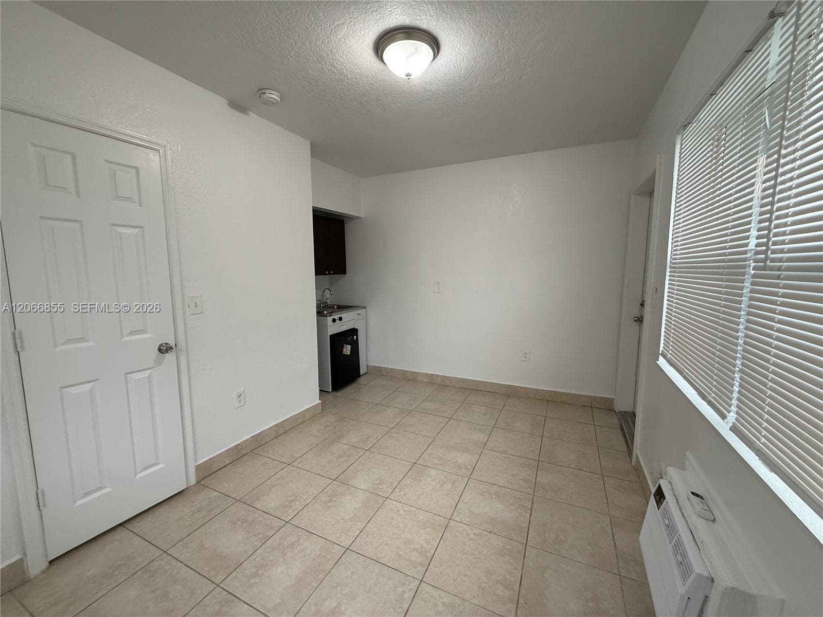 1255 SW 6th St # 1, Miami, FL 33135