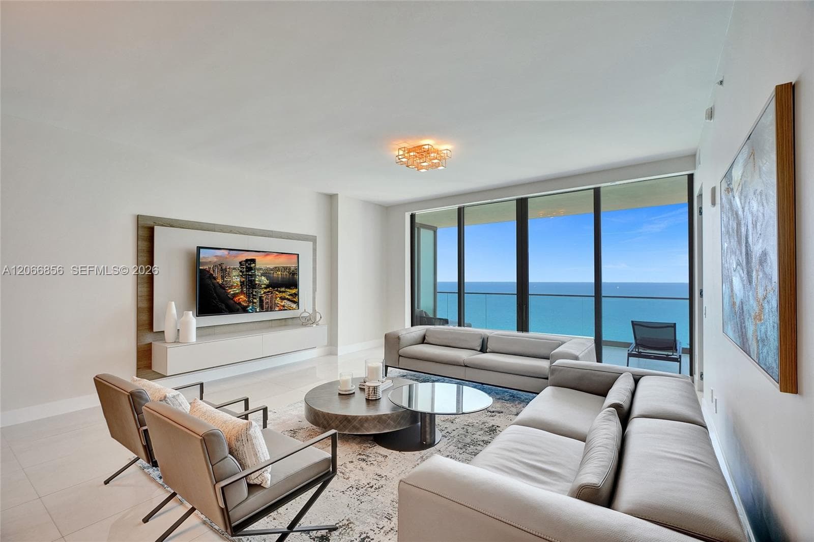 18975 Collins Ave # 2303, Sunny Isles Beach, FL 33160 photo 3