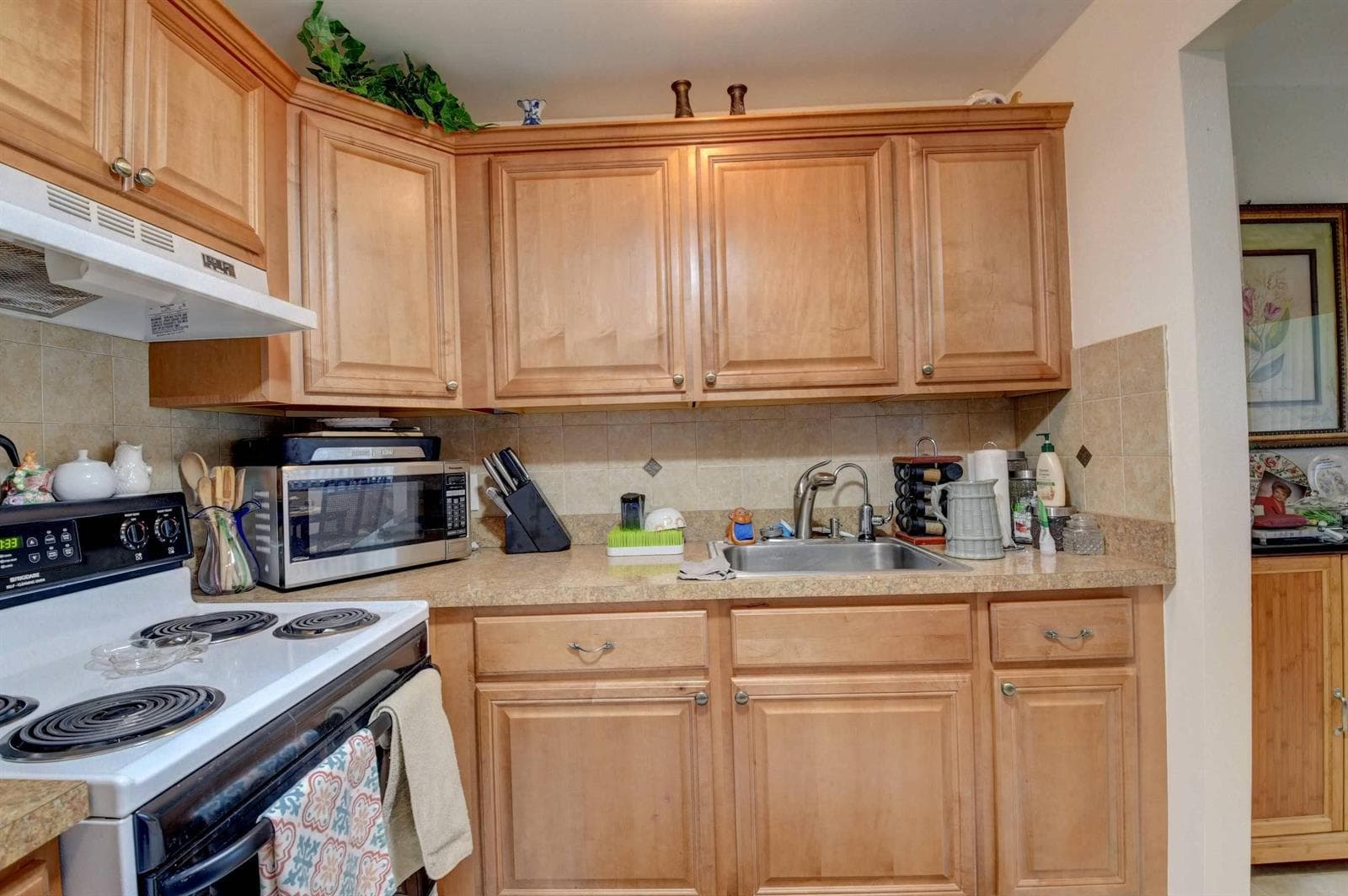 450 Brittany Drive, Delray Beach, FL 33446 photo 2