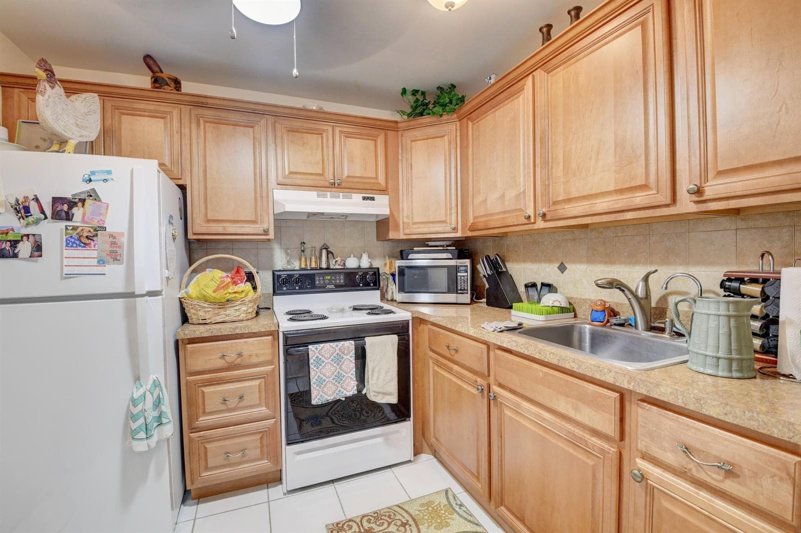 450 Brittany Drive, Delray Beach, FL 33446 photo 4