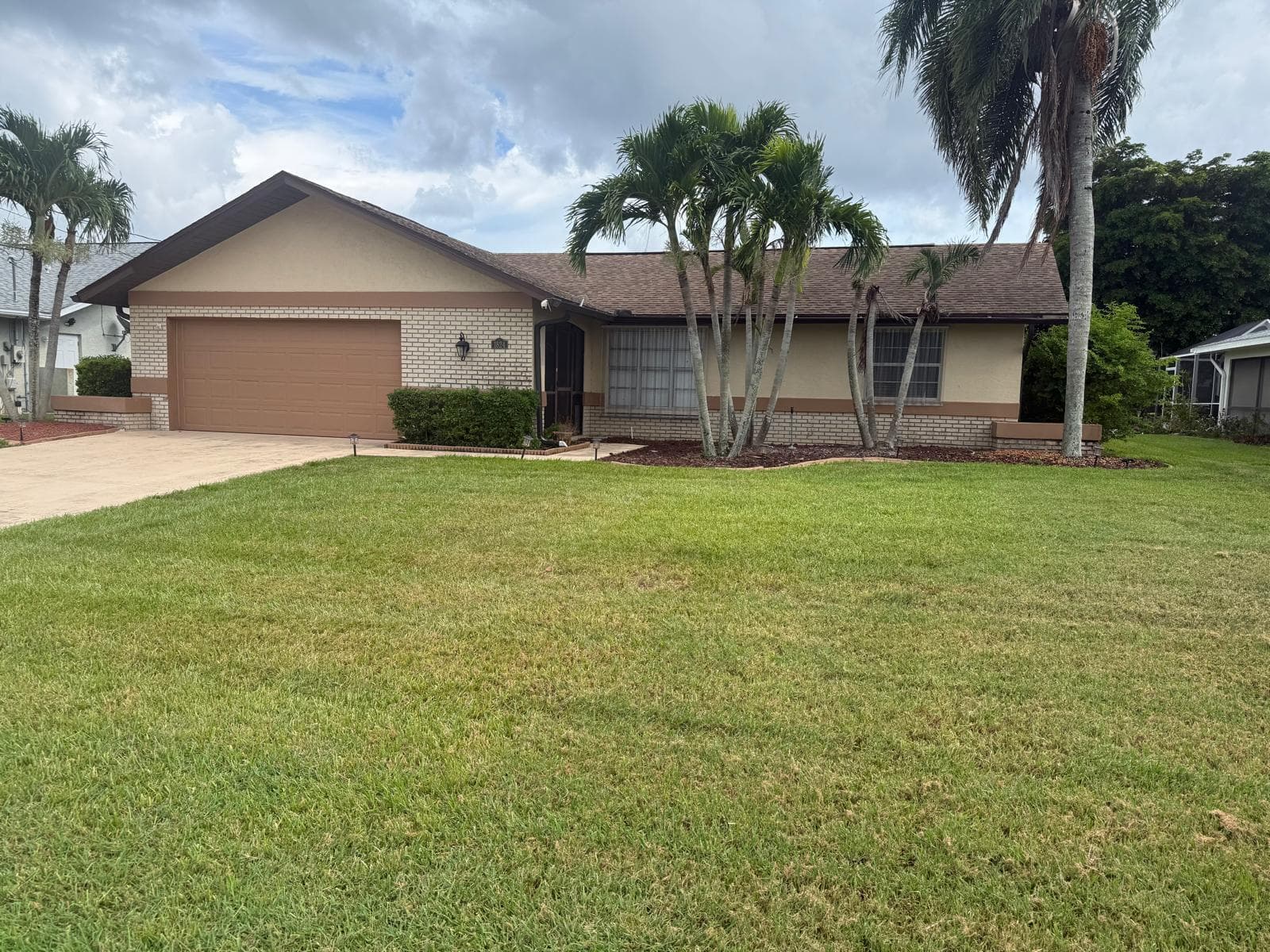 1824 SE 1st Terrace, Cape Coral, FL 33990 photo 4
