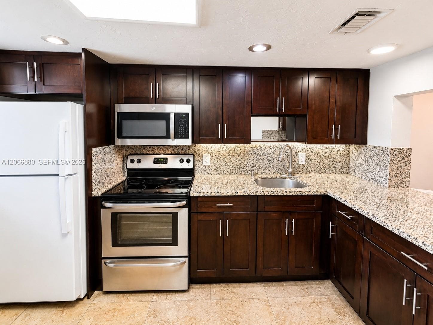 1720 W 75th St, Hialeah, FL 33014 photo 3