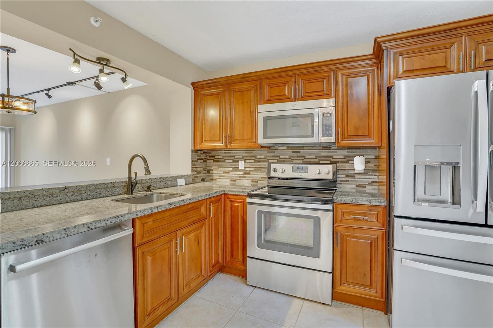 9537 Weldon Cir # I109, Tamarac, FL 33321 photo 4