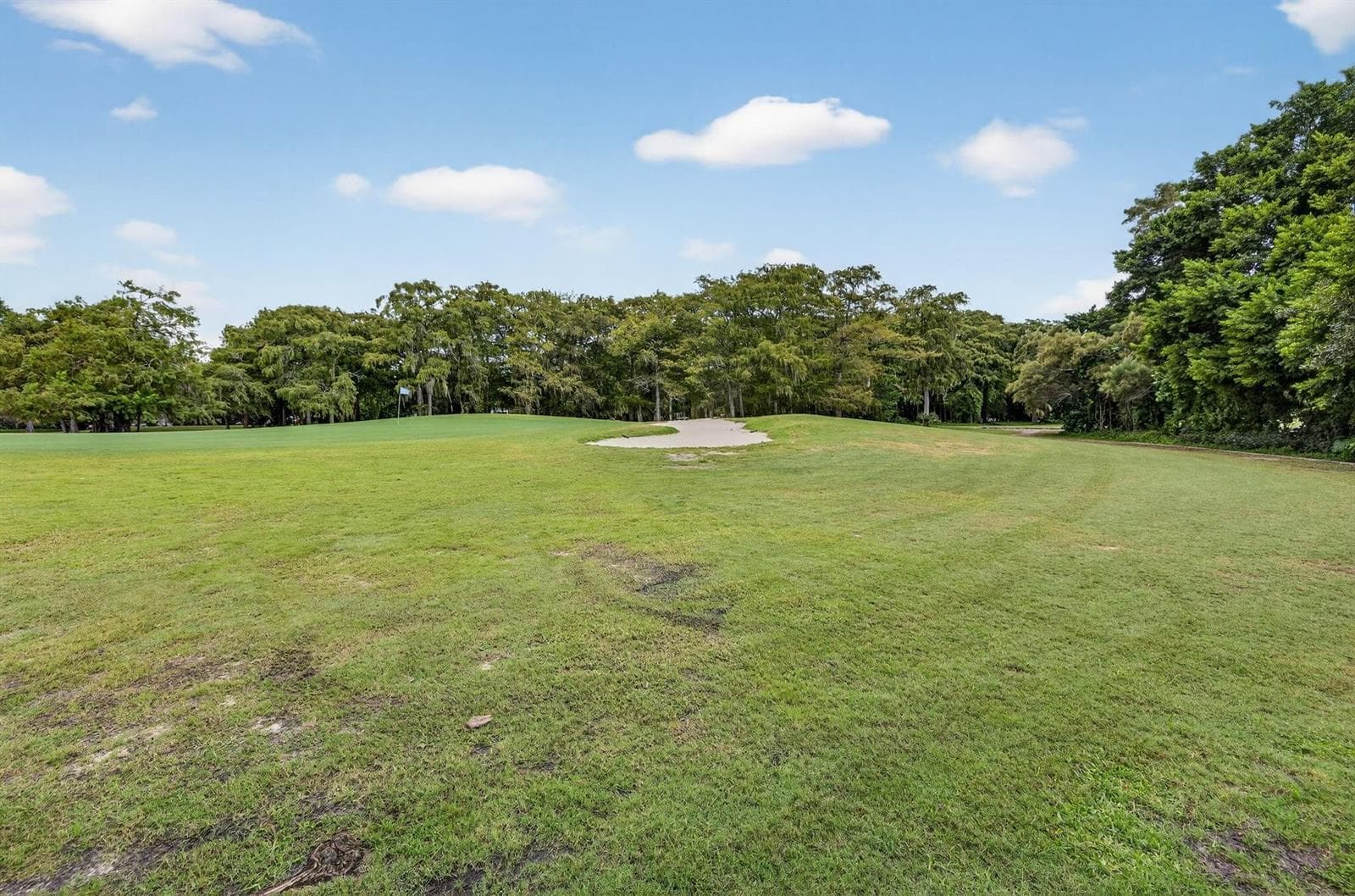 8400 LAGOS DE CAMPO Boulevard # 303, Tamarac, FL 33321 photo 2