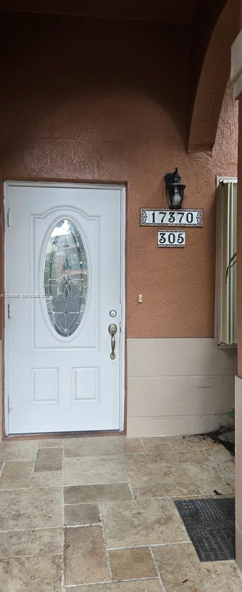 17370 NW 69th Ct # 305, Hialeah, FL 33015 photo 2