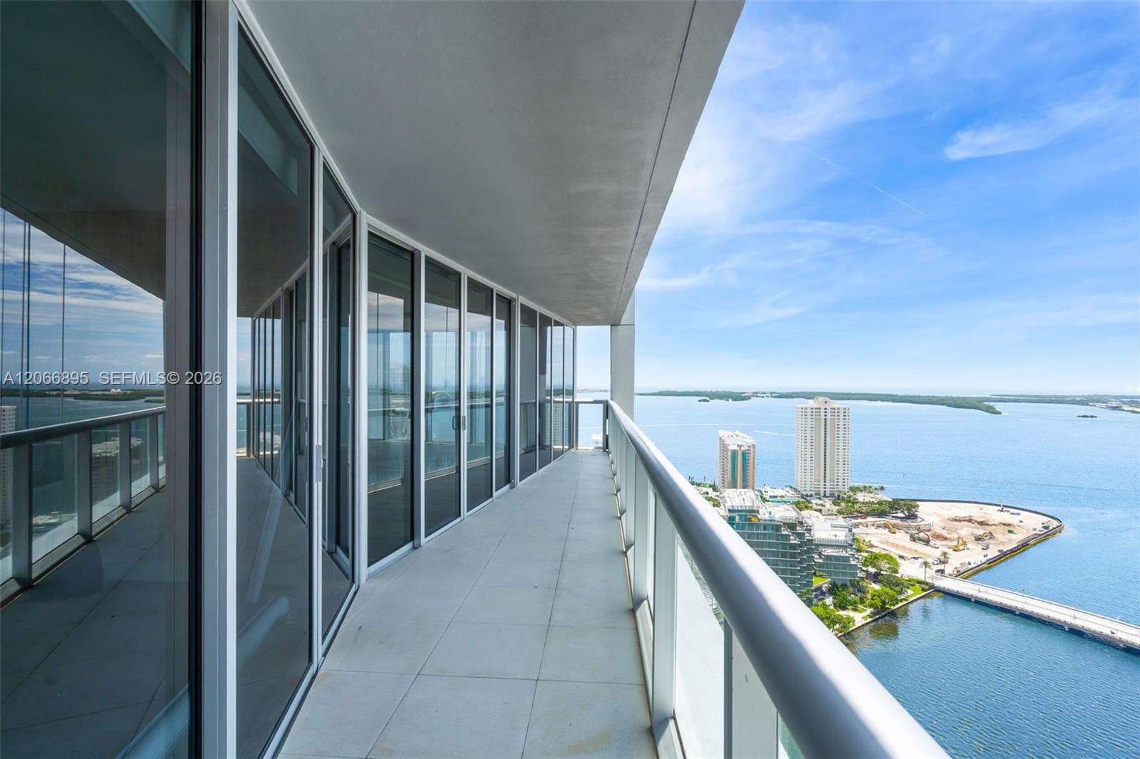 495 Brickell Ave # 3601, Miami, FL 33131 photo 2