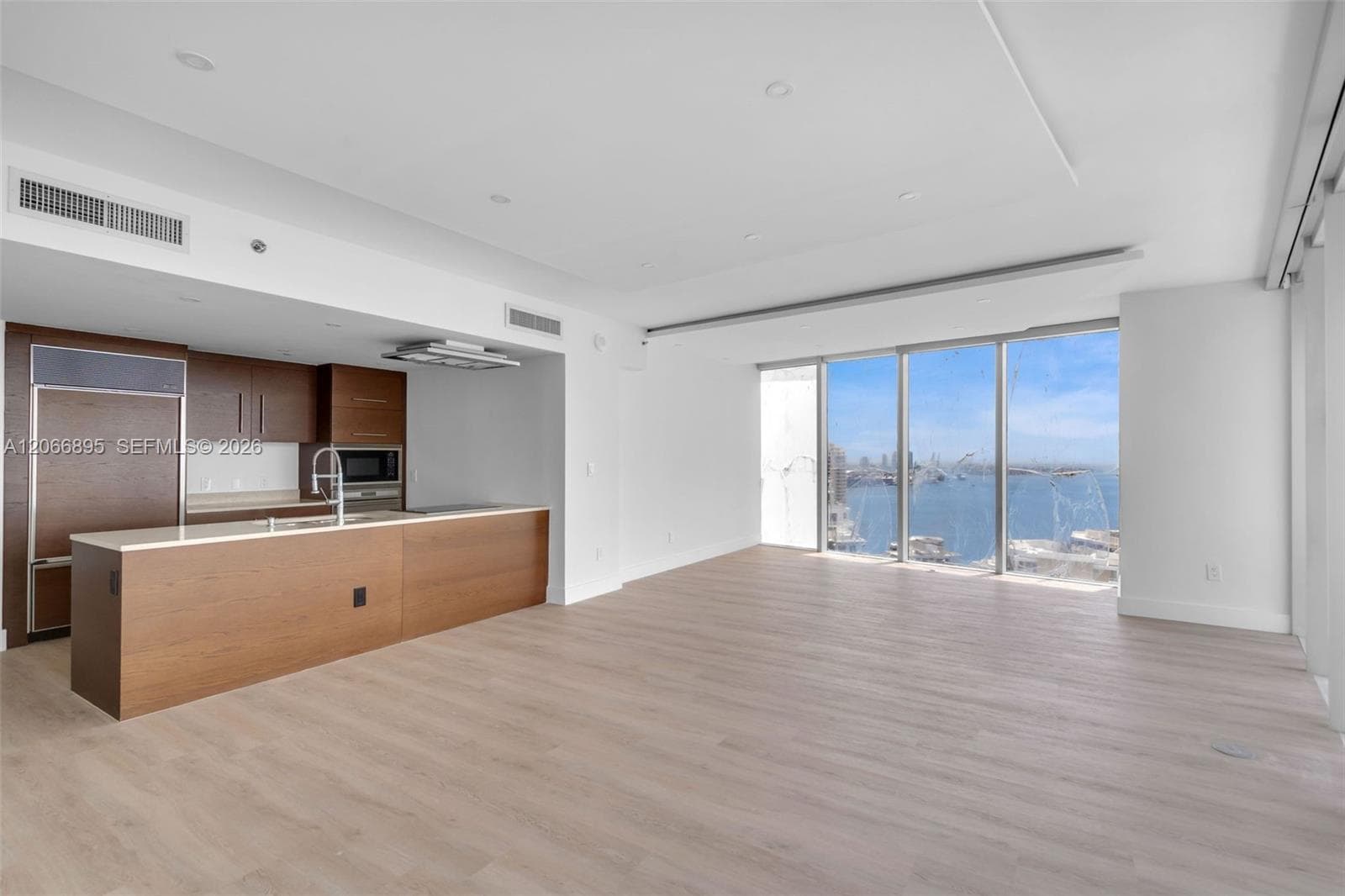 495 Brickell Ave # 3601, Miami, FL 33131 photo 5