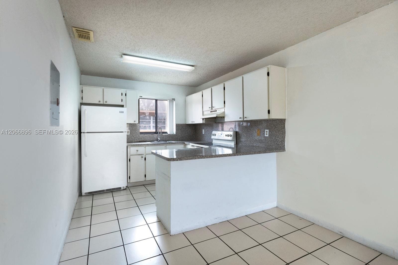 6305 W 22nd Ct # 203, Hialeah, FL 33016 photo 3