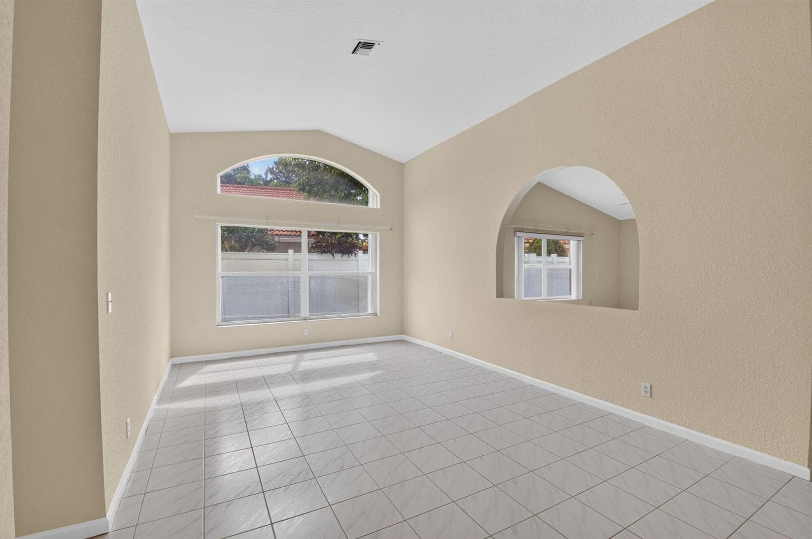 1165 Sea Grape Circle, Delray Beach, FL 33445 photo 4