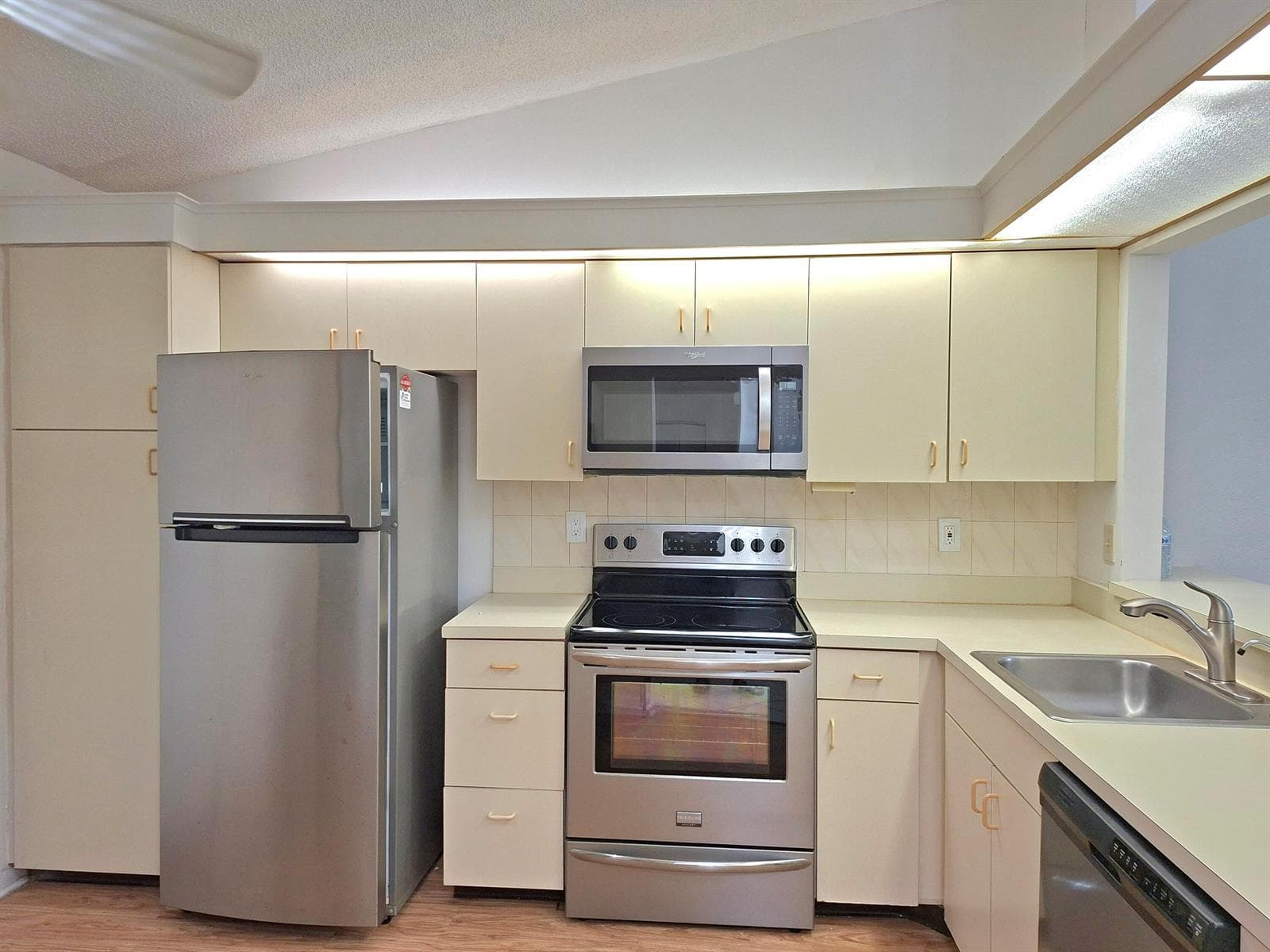 10032 Andrea Lane, Boynton Beach, FL 33437 photo 3