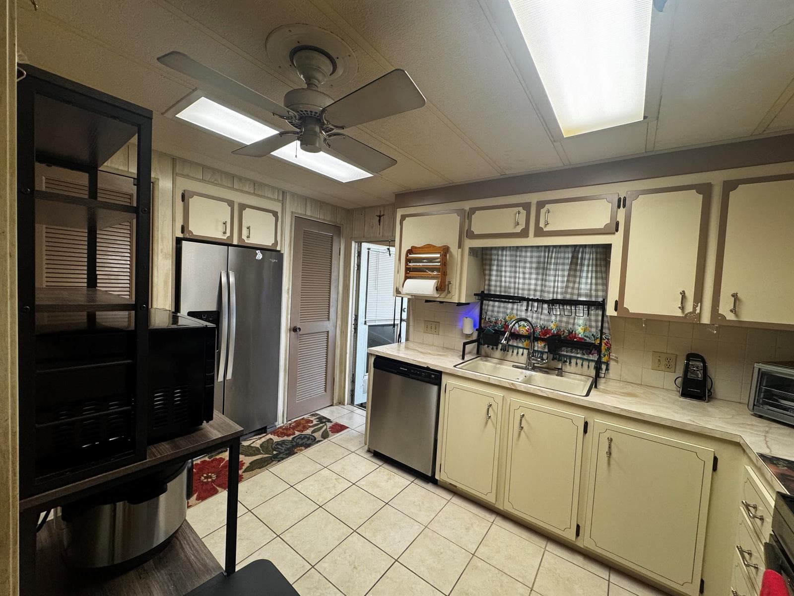 6165 N joshua Lane, Lantana, FL 33462 photo 4