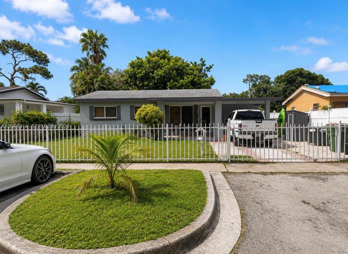 1650 NW 123rd St, North Miami, FL 33167 photo 4