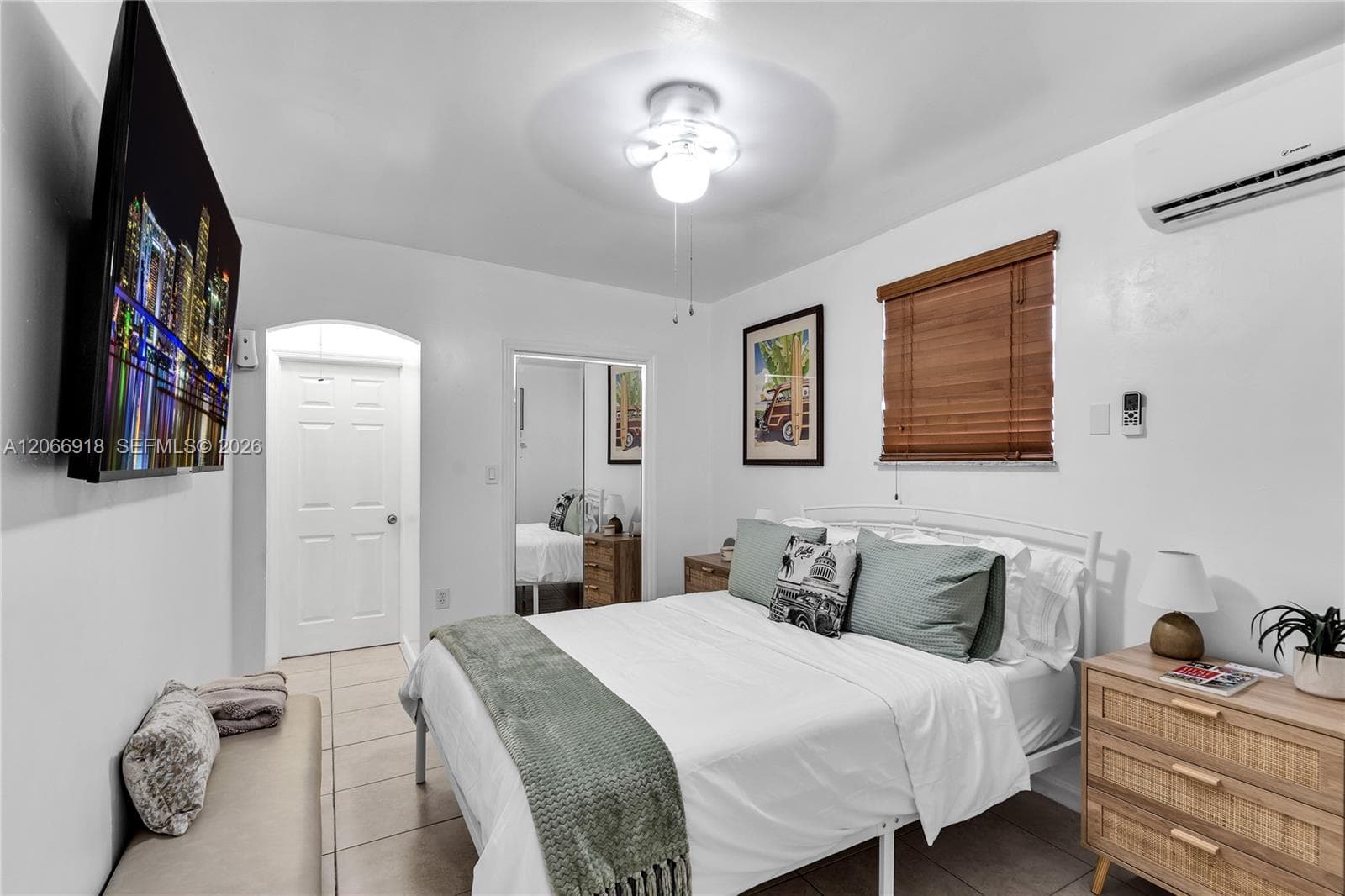 1828 SW 6th St # 3, Miami, FL 33135 photo 4