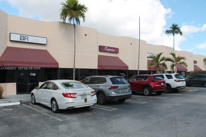 4851 NW 79th Ave, Doral, FL 33166 photo 2