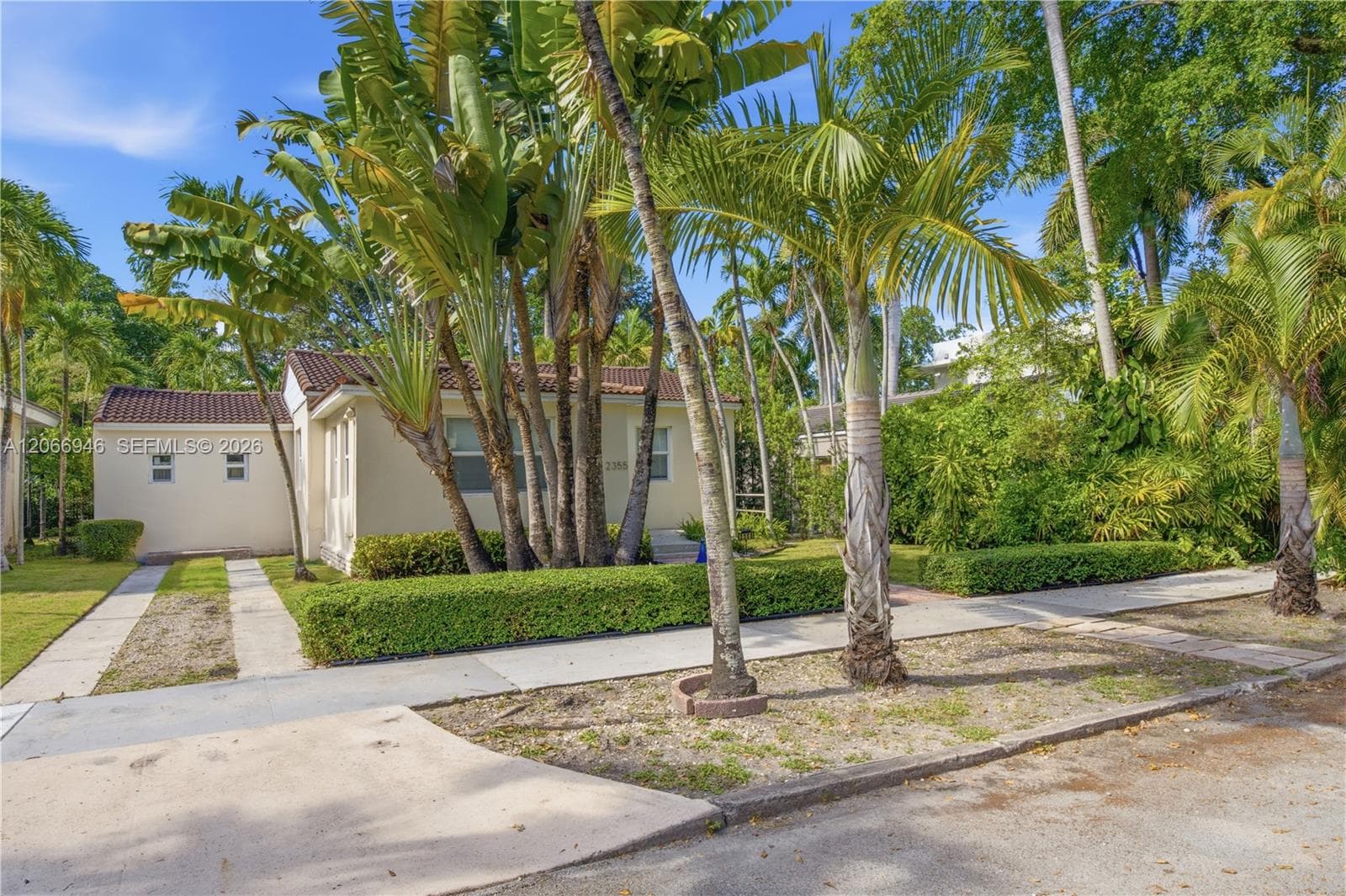 2355 Overbrook St, Miami, FL 33133 photo 2