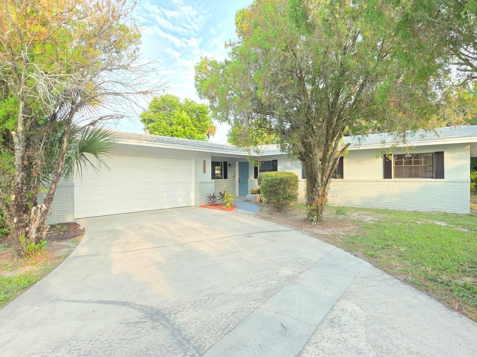 1405 Country Club Boulevard, Titusville, FL 32780 photo 2