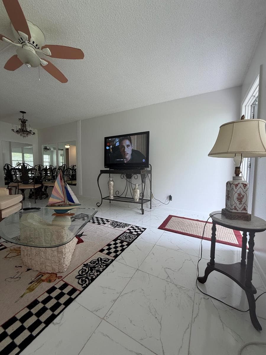 352 Sheffield O, West Palm Beach, FL 33417 photo 5