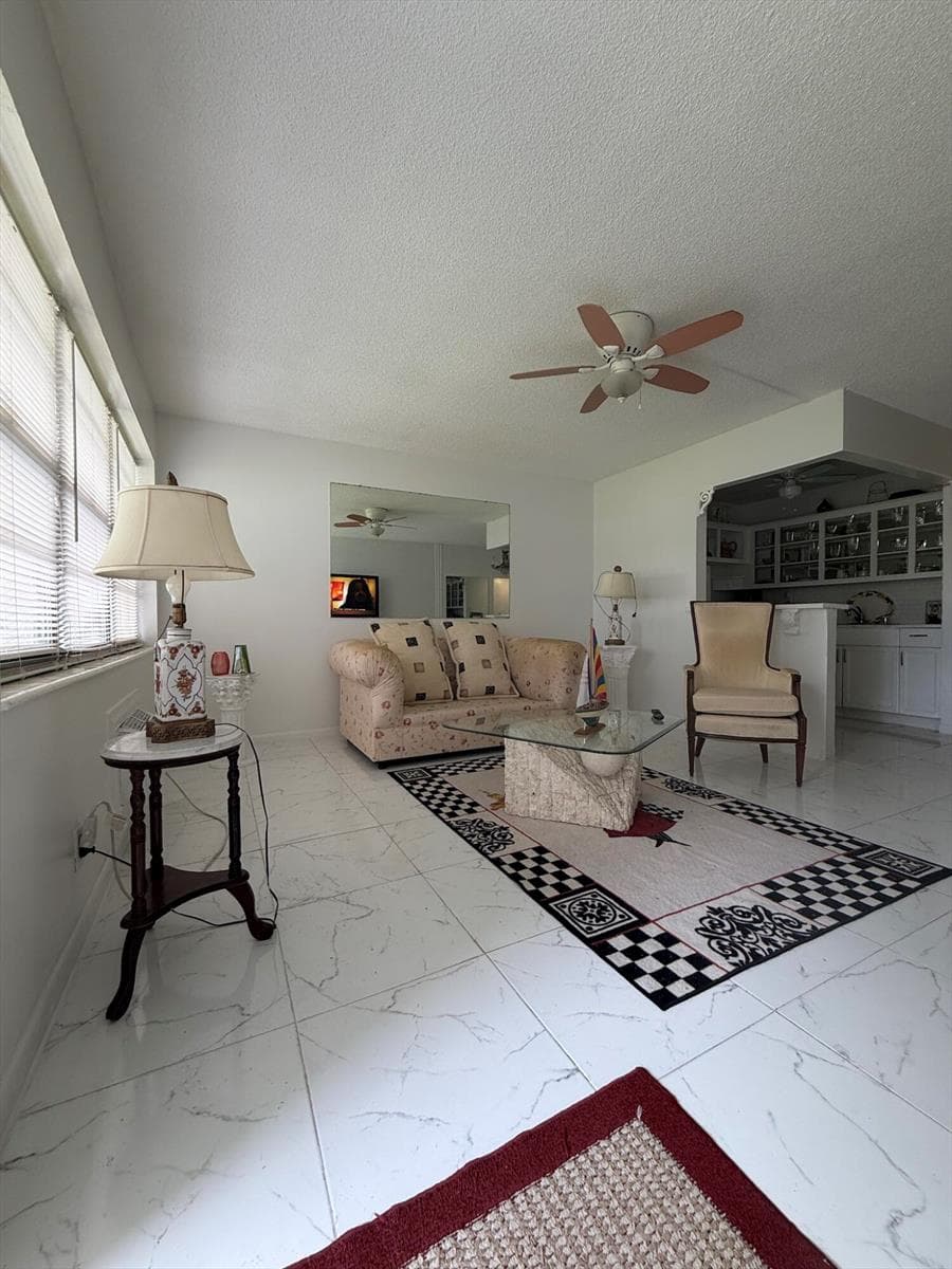 352 Sheffield O, West Palm Beach, FL 33417 photo 4