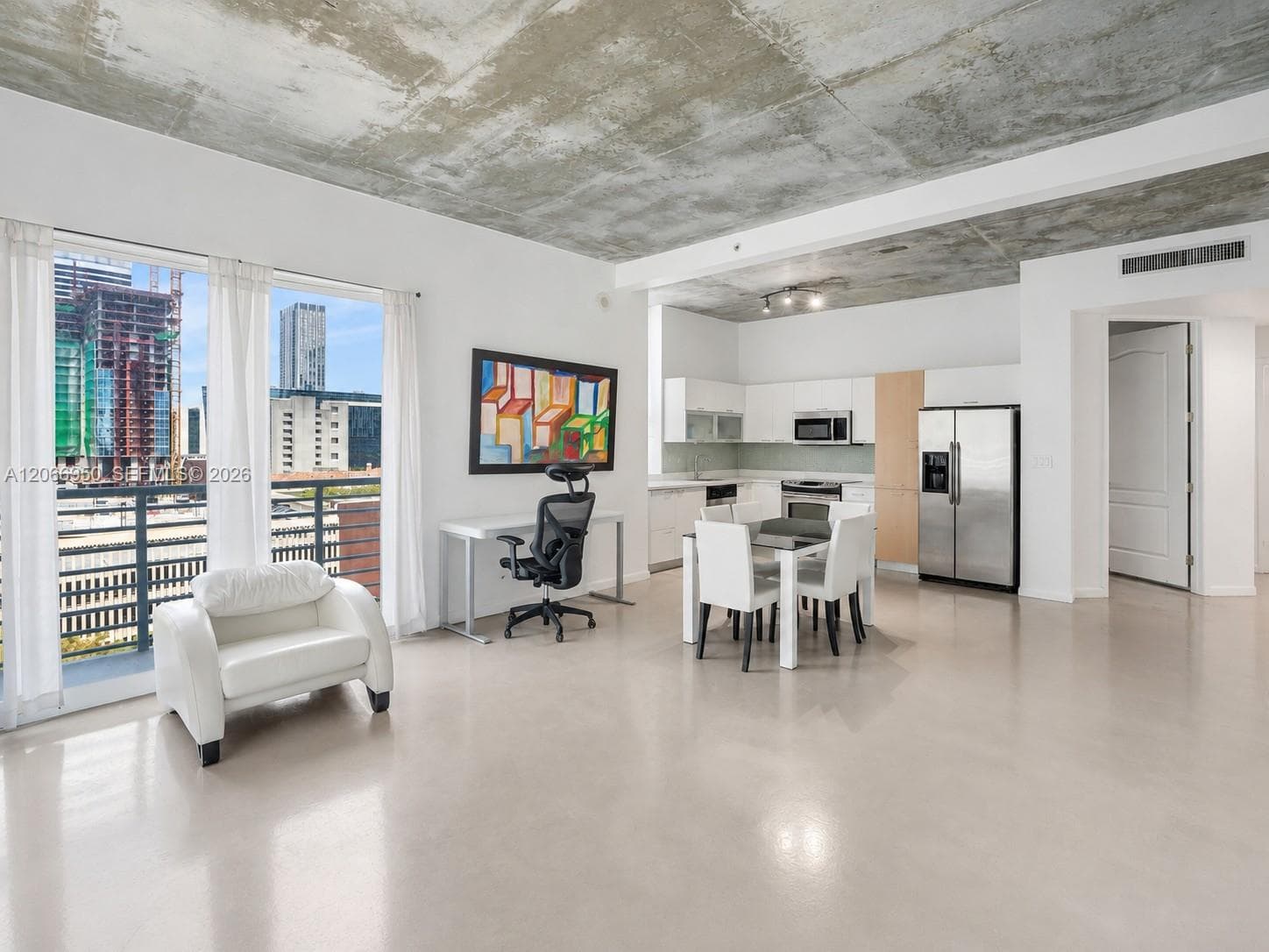 234 NE 3rd St # 1007, Miami, FL 33132 photo 4