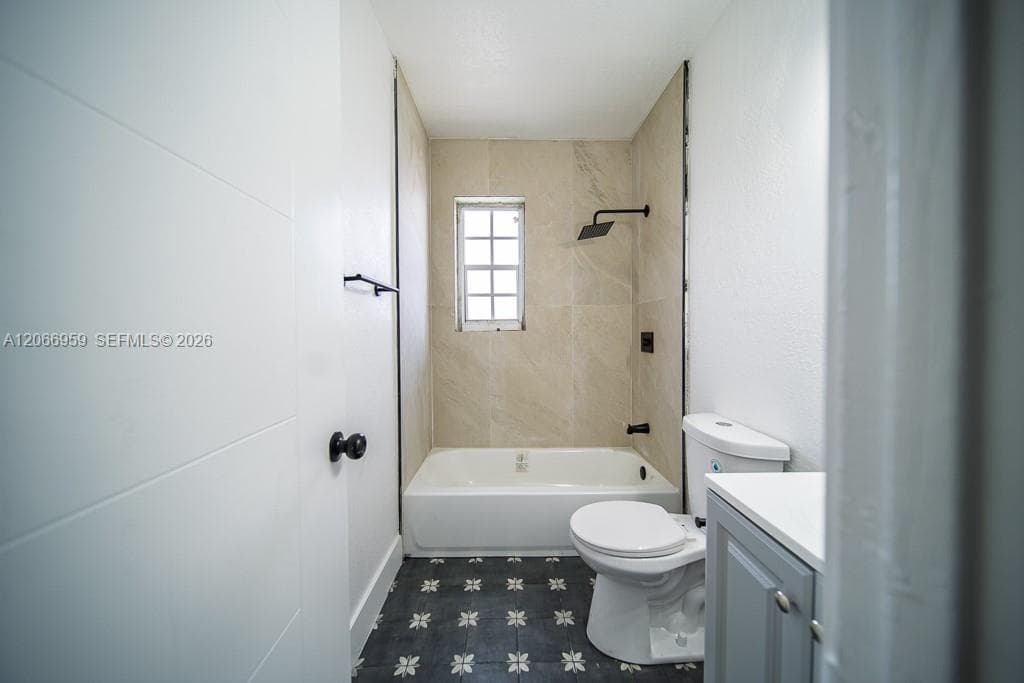 533-535 NE 67th St, Miami, FL 33138 photo 5