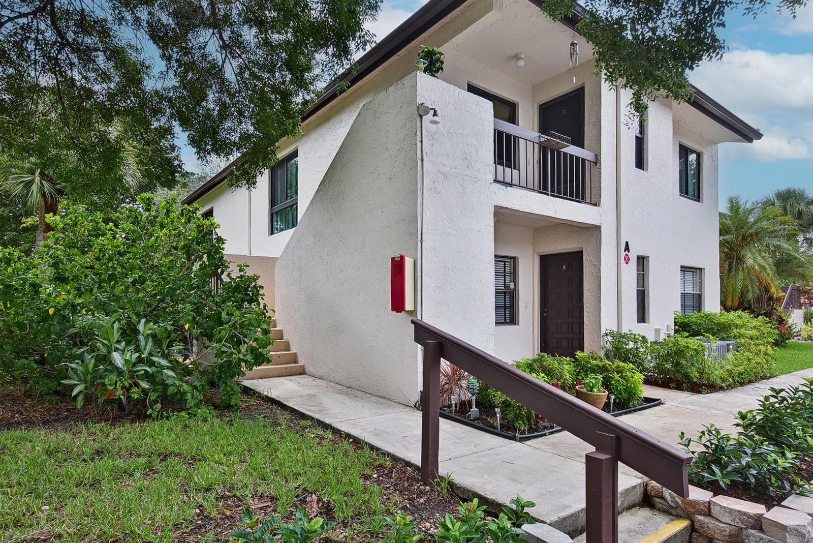 7956 Eastlake Drive # Unit 16b, Boca Raton, FL 33433