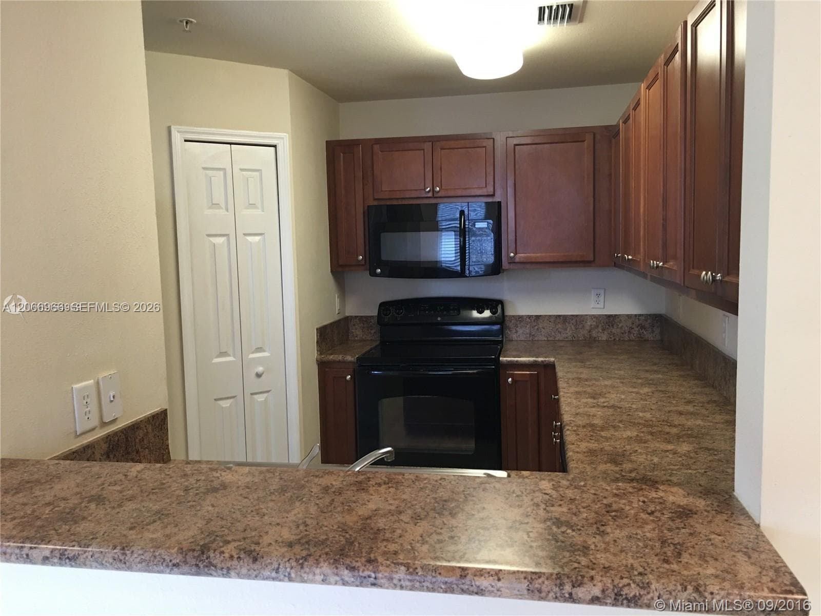 11503 NW 89th St # 103, Doral, FL 33178 photo 4