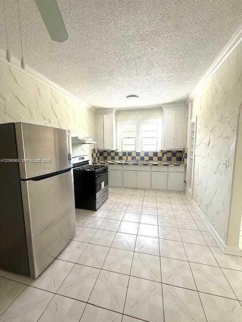222 28th St # 6, Miami Beach, FL 33140 photo 4