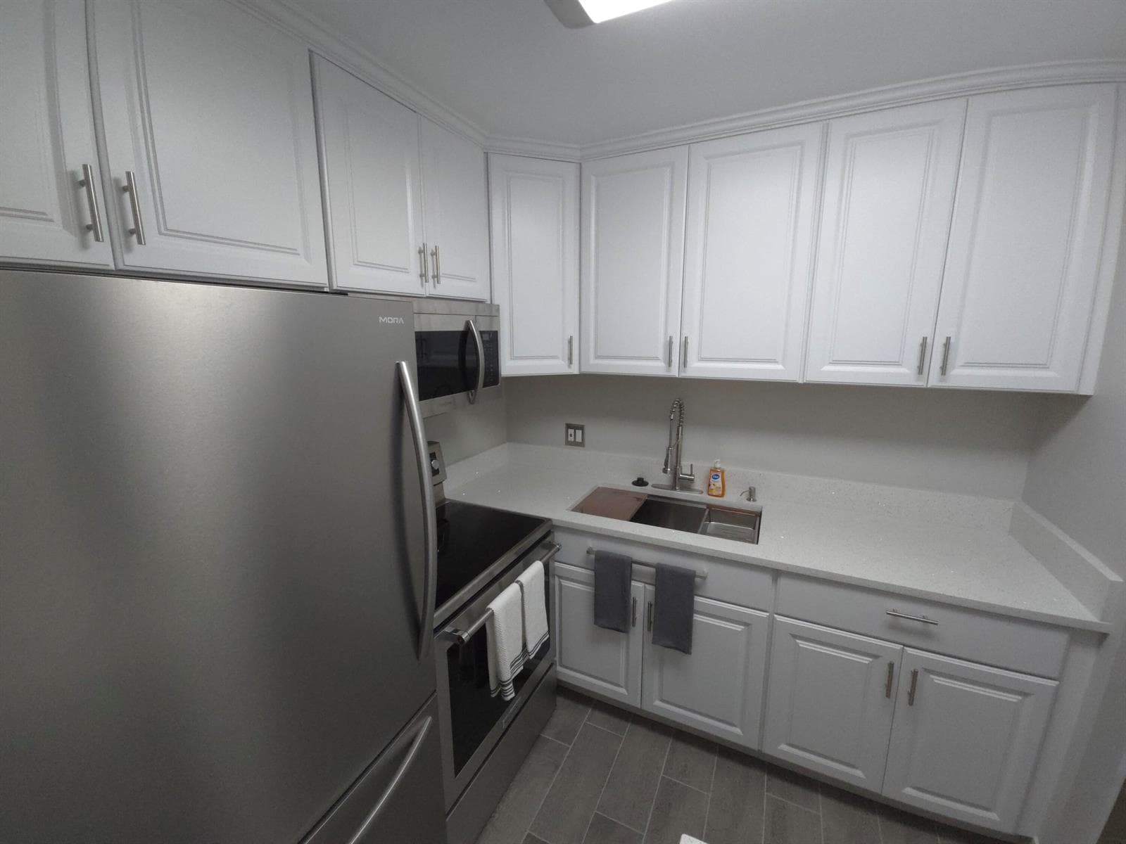 208 KENT M, West Palm Beach, FL 33417 photo 2