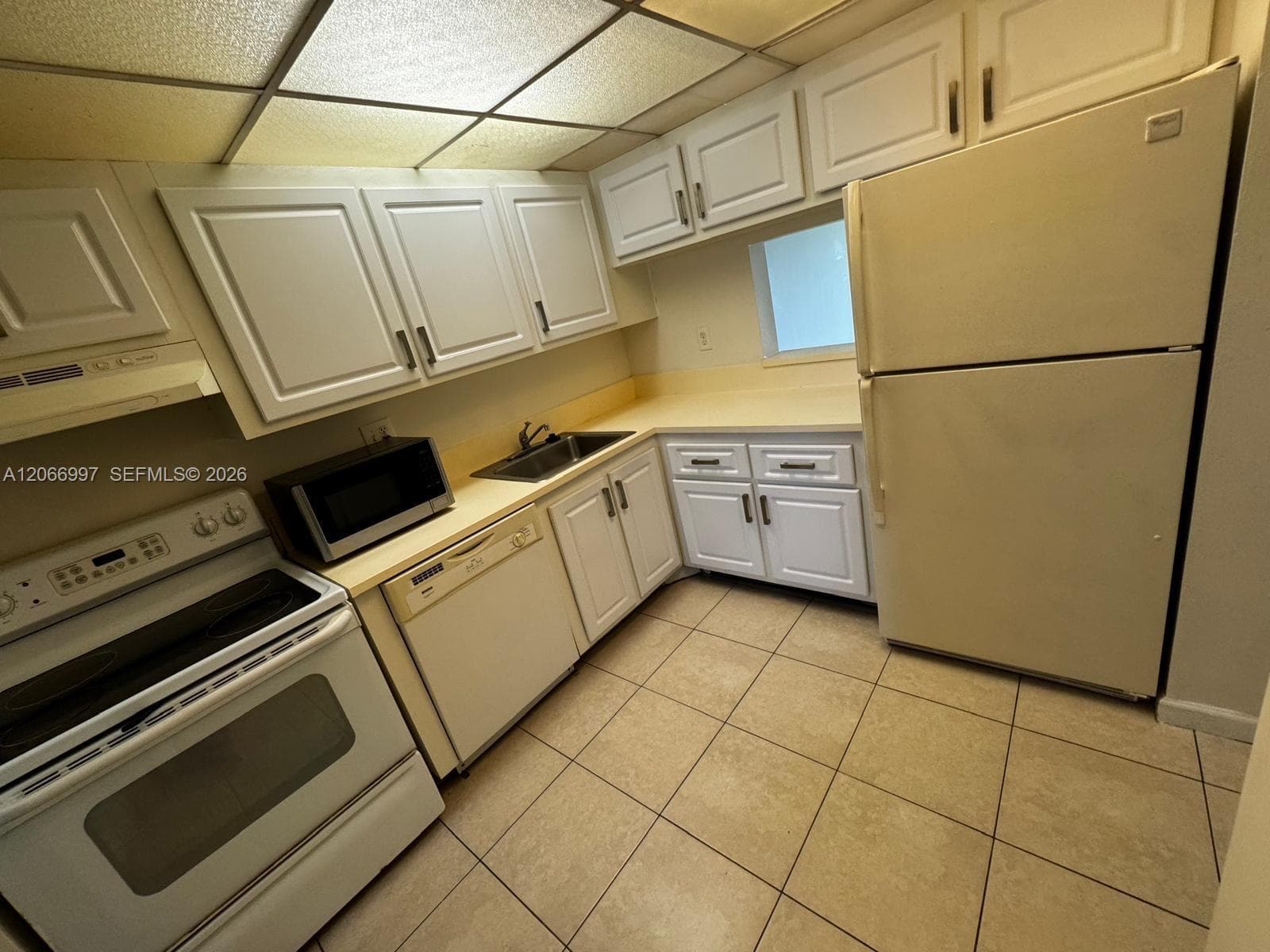 8020 Fairview Dr # 107, Tamarac, FL 33321 photo 5