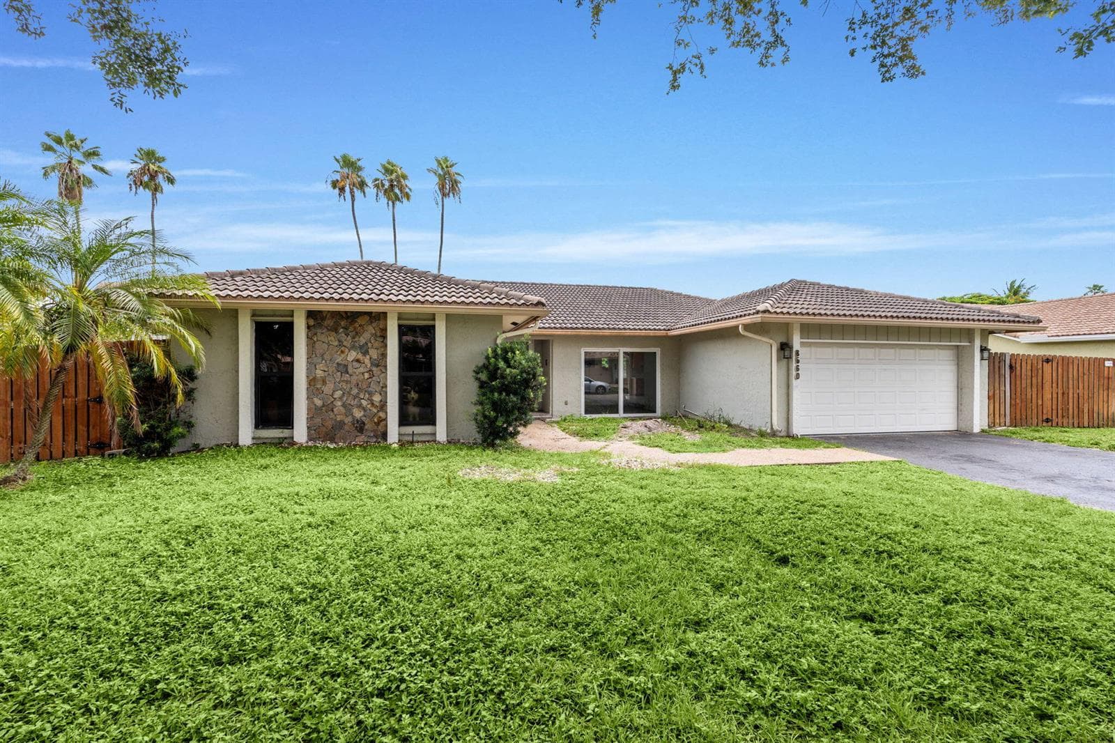 8560 NW 2nd Street, Coral Springs, FL 33071 photo 3