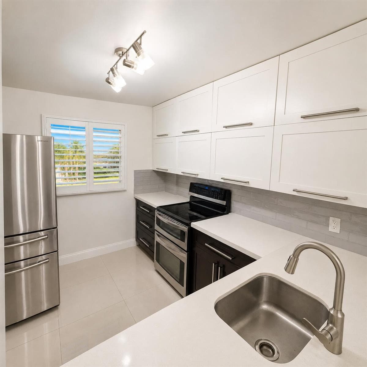 117 ROYAL PARK Drive # 1H, Oakland Park, FL 33309 photo 4