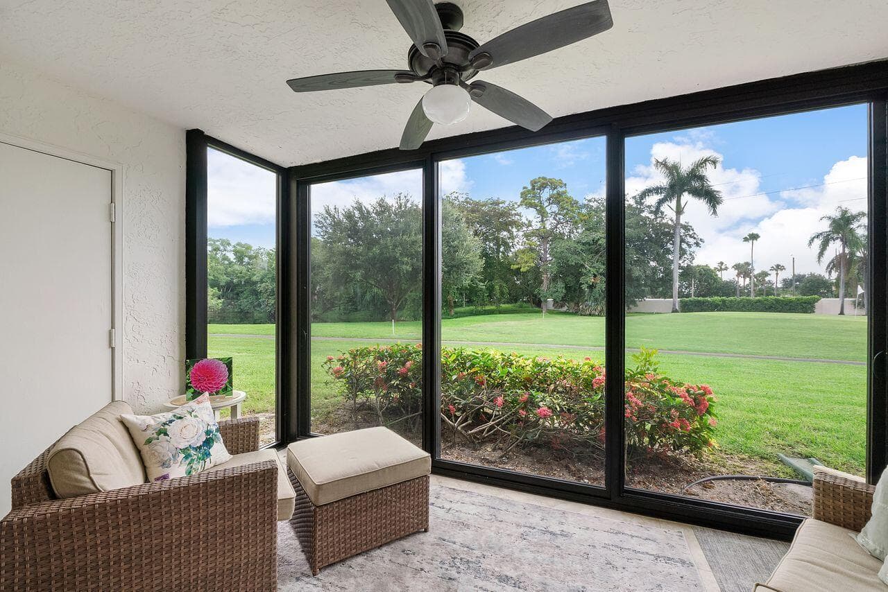 5055 Oak Hill Lane # 213, Delray Beach, FL 33484 photo 2